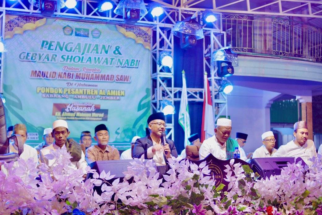 GEBYAR SHOLAWAT NABI MEMPERINGATI MAULID NABI MUHAMMAD SAW 2024